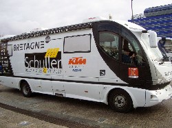 The bus of the Bretagne-Schuller team