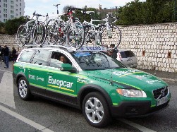 De auto van Team Europcar