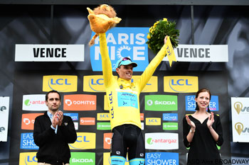 Luis Léon Sanchez wearing yellow - © ASO/Alex BROADWAY