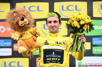 Simon Yates en maillot jaune - © ASO/Alex BROADWAY