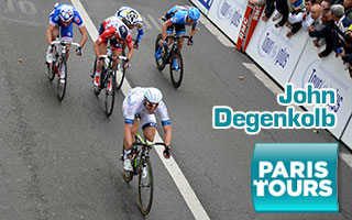 Parijs-Tours 2013 eindigt in een sprint: John Degenkolb wint!