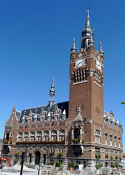 The town hall of Armentières - © lilas59, Creative Commons licence