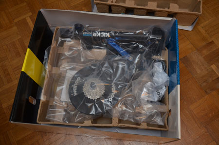 The packaging of the Wahoo KICKR