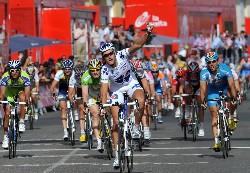 Anthony Roux (Française des Jeux) wint de etappe -  Unipublic