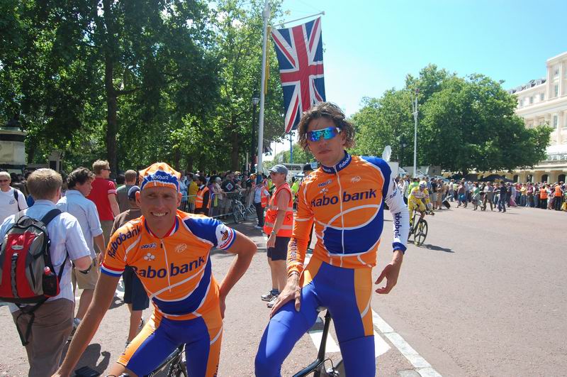 Thomas Dekker and Michael Boogerd before the start of the Tour de France 2007 in London