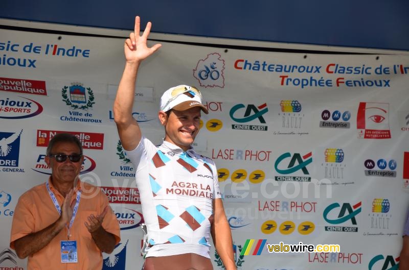 Anthony Ravard (AG2R La Mondiale) viert zijn 3de overwinning in de Classic de l'Indre