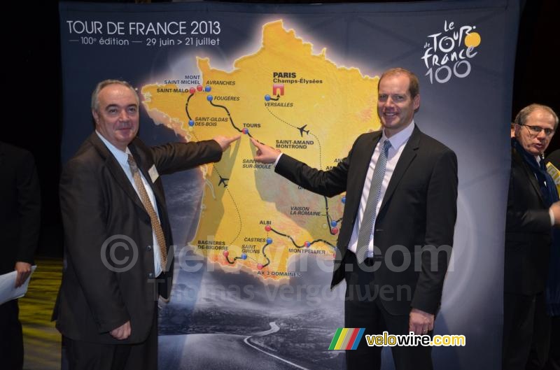 Tours sur la carte du Tour de France 2013