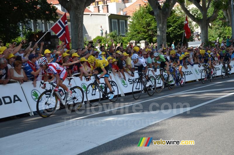 De groep Chris Froome, Nairo Quintana, Mollema, Contador
