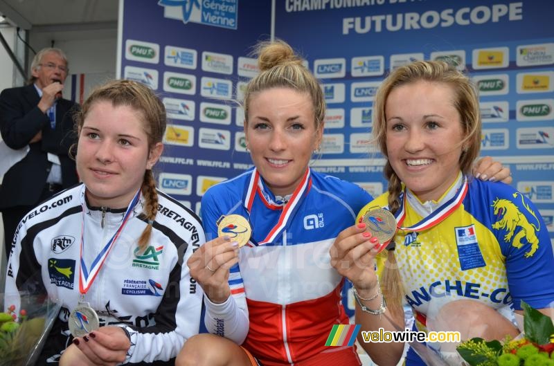 The medallists ladies espoirs: Coralie Demay, Pauline Ferrand Prevot & Marine Strappazon (2)