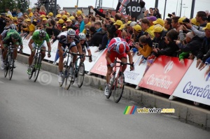 Marcel Kittel on his way to his 2nd victory (573x)