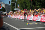The peloton almost got back on Tony Gallopin (494x)
