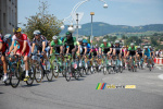 The peloton crosses La Grand Croix (3) (538x)