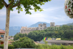The castle of Tallard (507x)