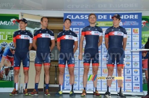 The IAM Cycling team (411x)