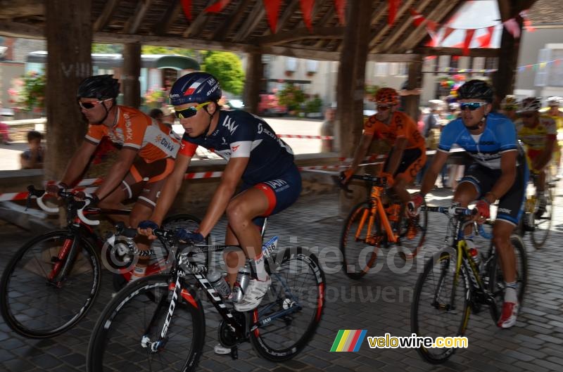 Simon Pellaud (IAM Cycling) under the hall in Sainte-Severe-sur-Indre