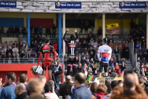 John Degenkolb celebrates his first victory in Paris-Roubaix (471x)