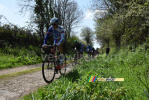 Alexandre Geniez (FDJ) dans le ribin  Milizac (547x)