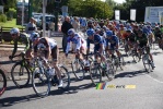 The peloton in its second lap in Isbergues (325x)