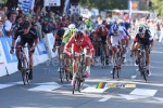 Nacer Bouhanni (Cofidis) on his way to victory (334x)