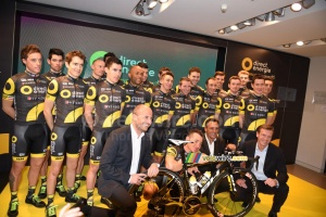 A part of the Team Direct Energie (592x)