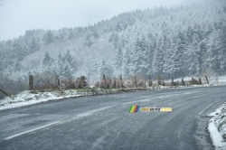 The weather conditions during the Mont Brouilly stage in 2016