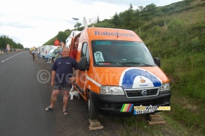 Yves Couvreur, Rabobank fan and regular follower of the Tour (among other races) (648x)