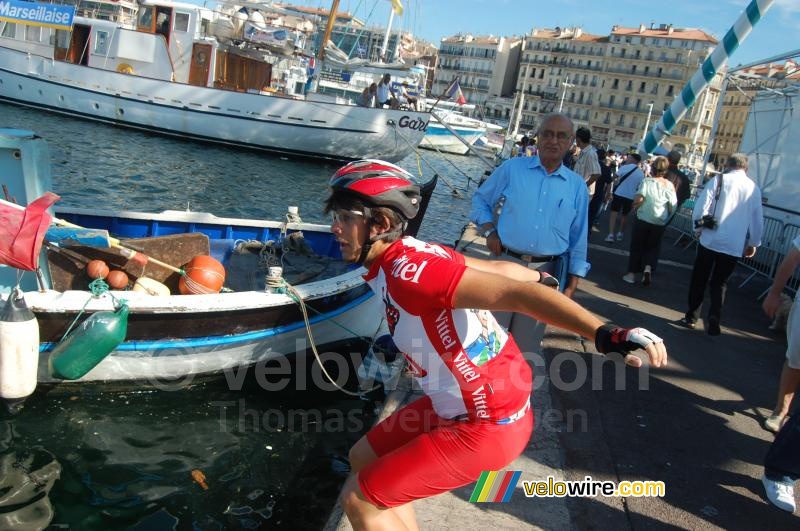Bernard Laplume neemt een duik in Marseille