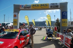 Le départ du Critérium International à Porto-Vecchio