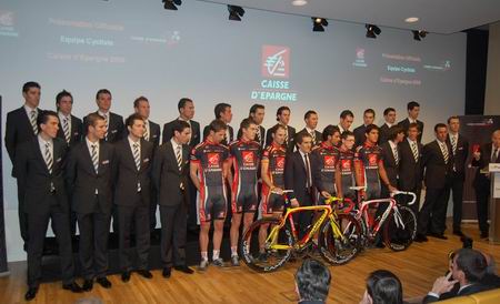 La photo officielle de l'équipe Caisse d'Epargne La photo officielle de l'équipe Caisse d'Epargne