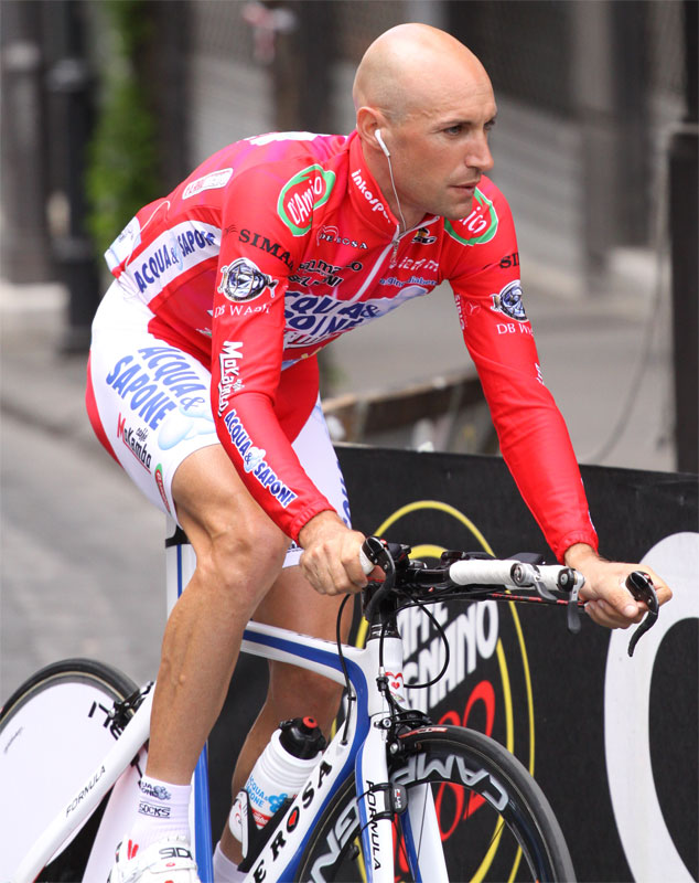 d'Italia 2010: Stefano Garzelli the fastest on the climb Plan de (Kronplatz) :: Blog :: velowire.com :: (photos, videos + actualités cyclisme)