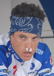 Troisième étape de Paris-Nice 2009 : Sylvain Chavanel la remporte et prend le maillot jaune