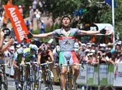 Manuel Cardoso (Footon-Servetto) surprises everyone by winning the third stage of the 2010 Tour Down Under