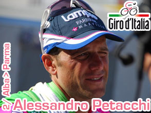 Alessandro Petacchi blocks Mark Cavendish and sprints to victory, pink for Cav!