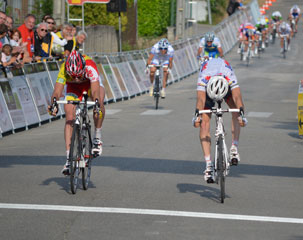 RAIT 2011: Sylvain Georges wins the sprint in Saint-Savin!
