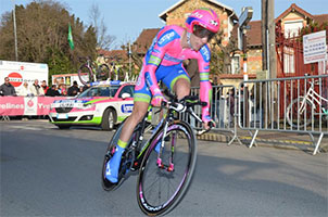 Diego Ulissi sprint naar de overwinning in de 2de etappe van de Tour Down Under 2014