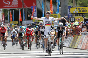 André Greipel takes the stage, Simon Gerrans a new record in the Tour Down Under 2014!