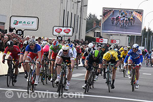 Le gorille frappe  Saint-Amand-Montrond : victoire d'tape pour Andr Greipel sur Paris-Nice