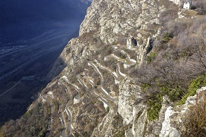 The climb of the Lacets de Montvernier in video - 18th stage of the Tour de France 2015