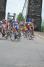 The peloton crosses a bridge (4) (336x)