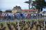 The peloton in-between the wineyards (404x)