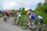 The chasing group goes  off on the Cte de Saint-Christophe-et-le-Laris (455x)