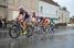 The leading group in the rain (2) (213x)