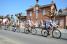The peloton in Vitry-sur-Loire (284x)