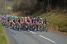 Het peloton aan de voet van de col du Champ Juin (321x)