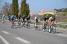 Een gesplitst peloton vlakbij Baumettes (2) (318x)