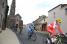 Le peloton à l'église de Saint-Fiacre (2) (332x)