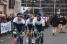 The Orica-GreenEDGE team goes off to sign-in (409x)