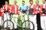 Marc Madiot hands out a bike to his driver Emmanuel Devenne (1239x)