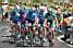 Het peloton aangevoerd door Alessandro Cortinovis (Milram), Martin Elmiger (AG2R) & William Bonnet (Crdit Agricole) (586x)