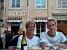 Ma mère et moi sur la terasse du Restaurant des Halles (167x)